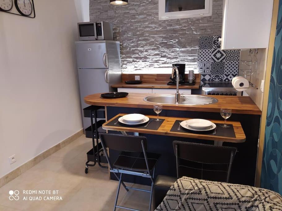 Duplex Avec Jardin, Proche Village Калензана Екстериор снимка